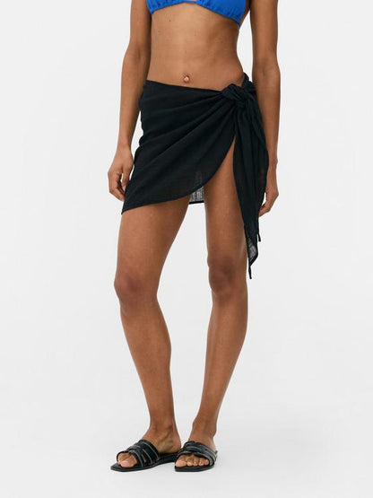 Tie-Fastening Mini Sarong