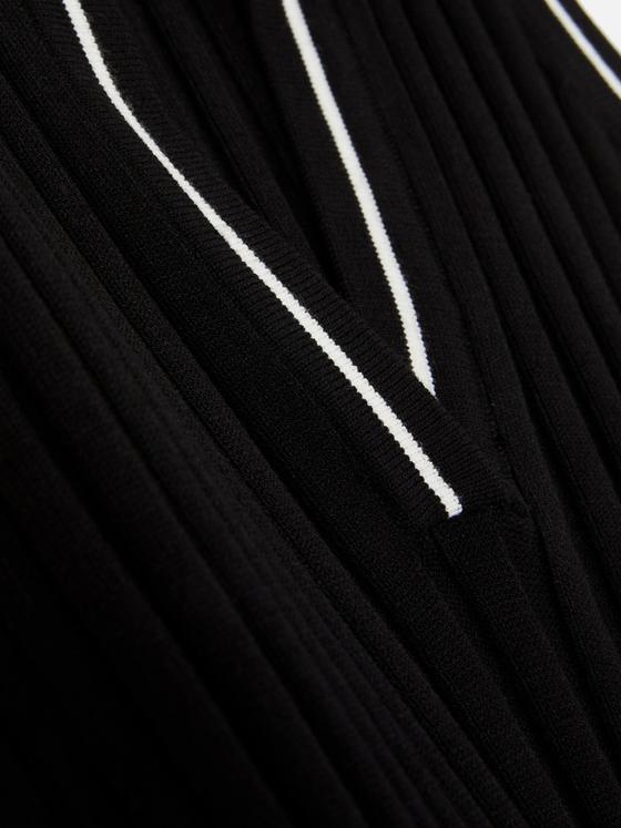 Sleeveless Ribbed Polo Top