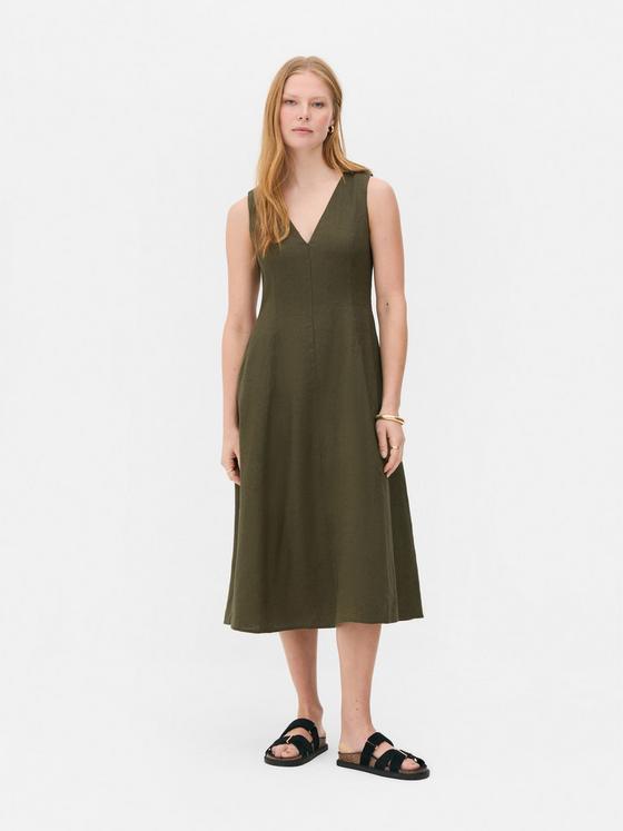 The Edit Sleeveless V-Neck Linen Dress