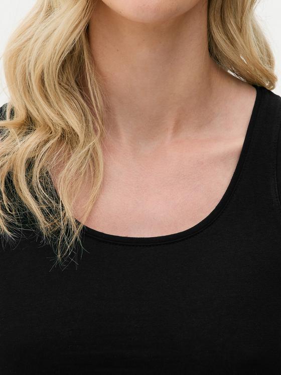 2pk Essential Vests
