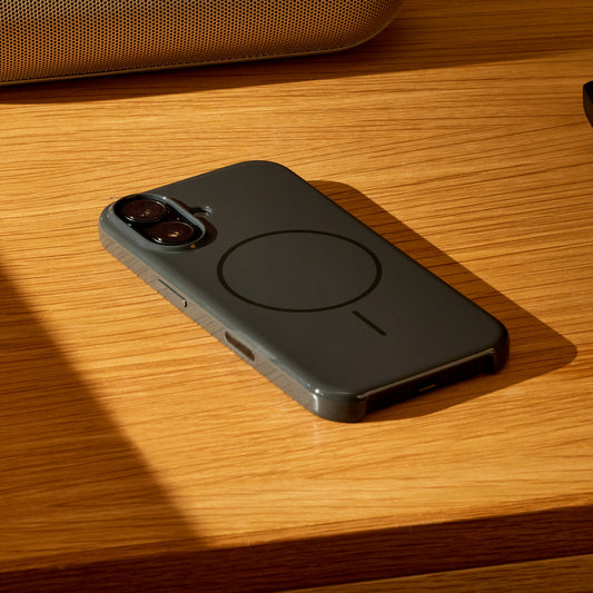 Beats iPhone 16 Plus Case with MagSafe — Midnight Black