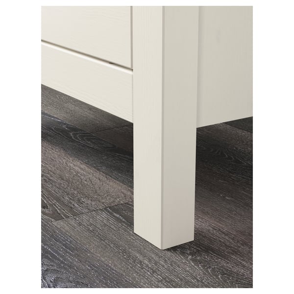 HEMNES