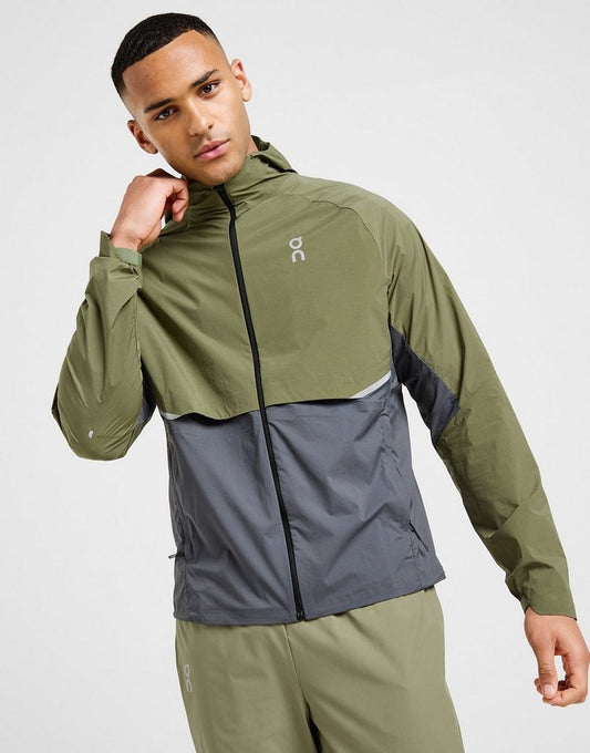 On Running Core Hooded Jacket