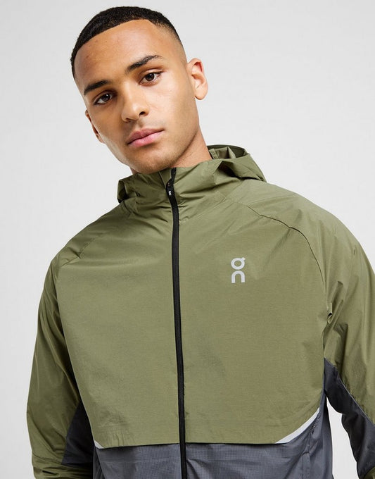 On Running Core Hooded Jacket