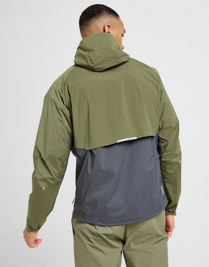 On Running Core Hooded Jacket